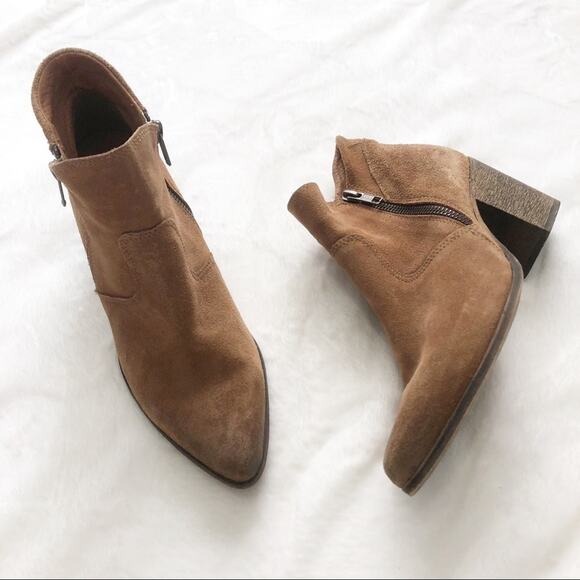 Freebird by Steven brown tan suede ankle boots 7 cowboy western heel - Picture 4 of 13